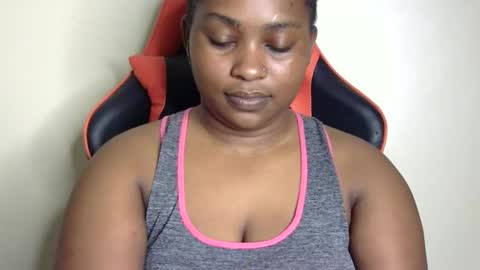 stella online show from December 5, 6:09 pm