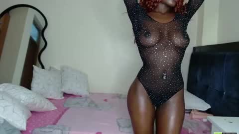 Mia online show from April 5, 10:42 pm