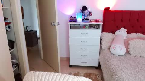 afrodithaa_ online show from November 28, 12:08 pm