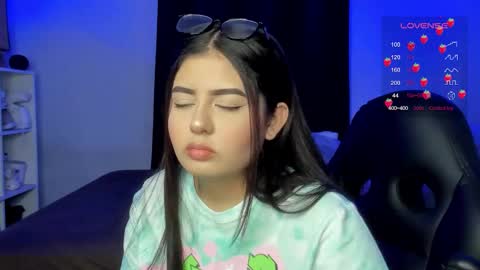 Cat online show from October 26, 6:09 am