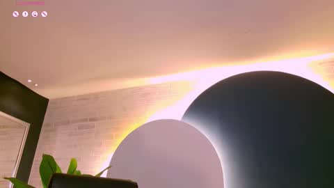 Agatha online show from November 3, 9:08 pm