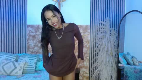 aghata walkerl online show from April 7, 9:33 am