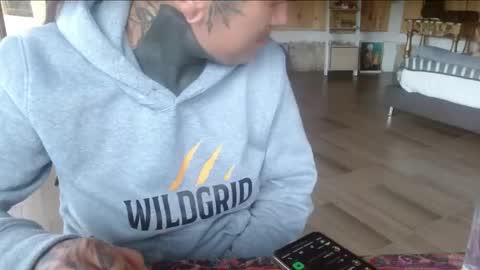 Agness online show from April 27, 3:31 pm