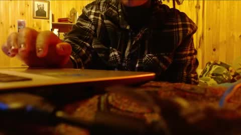 Agness online show from April 26, 2:20 am