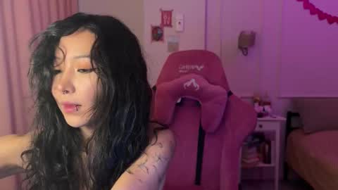 Aime  online show from March 4, 5:14 am