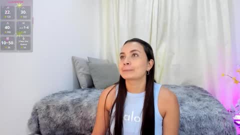 Aisha online show from November 7, 12:05 am