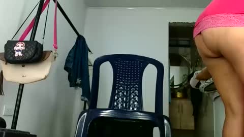 aisha koswell3 online show from March 23, 11:38 am