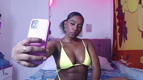 Aisha online show from January 18, 8:49 pm