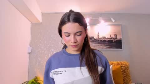 Snapshot of aitana_baker_ chatting on September 16, 4:20 am little aitana online show from September 16, 4:20 am