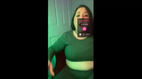ajsquirts online show from November 9, 9:16 am
