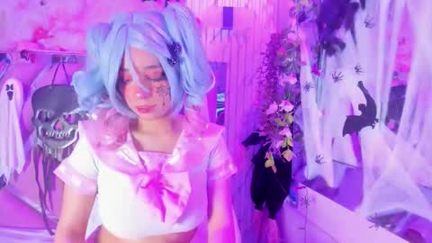 Snapshot of akane_hikari_ chatting on October 19, 5:31 am akane hikari  online show from October 19, 5:31 am