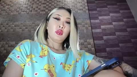 Akemi online show from March 11, 11:51 pm