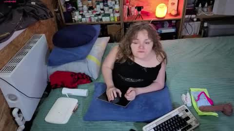 Natalie online show from November 24, 9:33 am