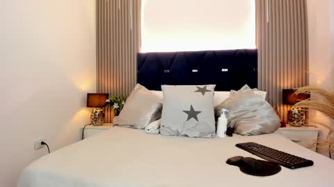 Akira online show from April 16, 9:39 pm