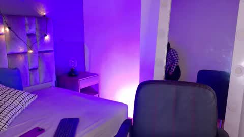  Alaia  online show from November 4, 11:37 am