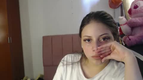 alaina_blessed online show from April 4, 8:07 pm