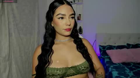 Alana. online show from January 7, 7:50 pm