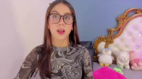 alana online show from January 14, 3:33 am