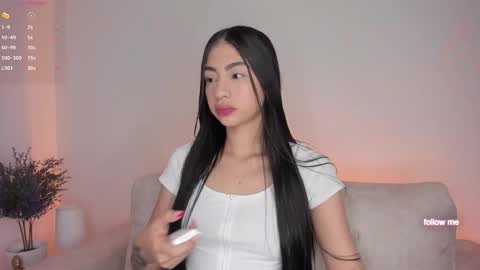    online show from October 25, 10:12 am