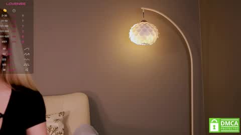 aleksa_cutie online show from February 20, 11:45 am