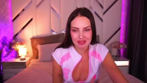 aleksaloree online show from June 25, 10:11 pm