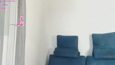 alessia_bloom_ online show from March 5, 7:53 pm