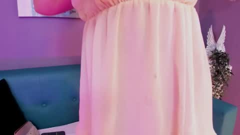 alessiia__ online show from January 11, 3:11 am