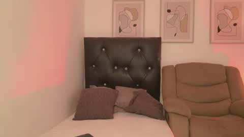 Alexa online show from July 22, 12:06 pm