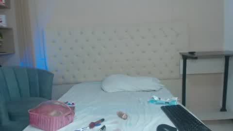 alexa__11 online show from July 9, 12:51 pm
