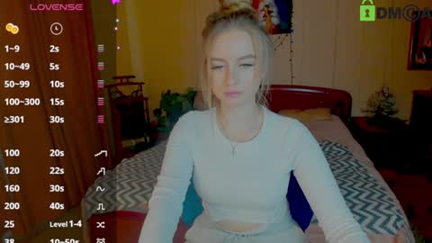 Snapshot of alexa_glory chatting on January 11, 11:45 am Alexa online show from January 11, 11:45 am