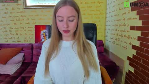 Snapshot of alexa_glory chatting on October 8, 9:19 pm Alexa online show from October 8, 9:19 pm