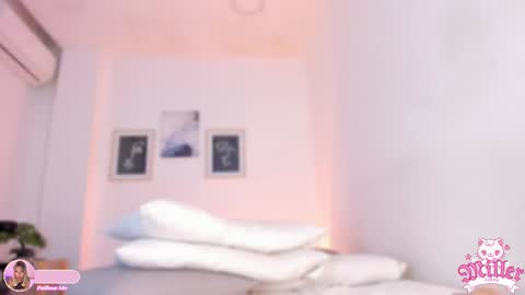 Alexa Millers online show from September 25, 5:06 am