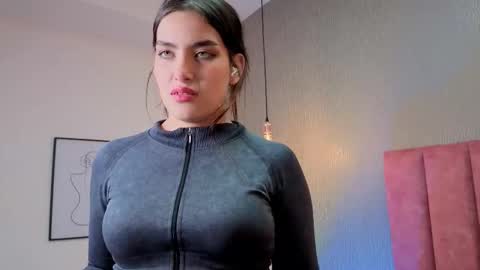 Alexa Thaylor online show from January 11, 9:42 pm