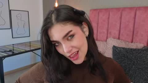 Alexa Thaylor online show from April 20, 3:15 pm