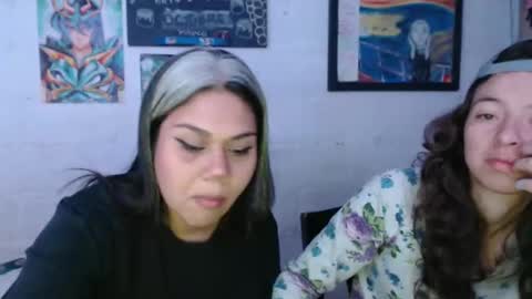 Snapshot of alexablu3 chatting on October 22, 1:32 am Alexa Blu3 online show from October 22, 1:32 am