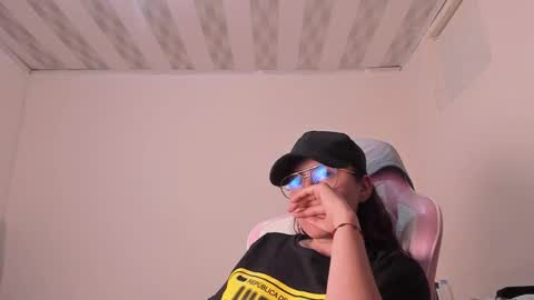 alexandra clauss online show from March 9, 12:10 am