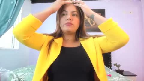 Snapshot of alexandra_torress chatting on October 15, 4:42 pm alexandra online show from October 15, 4:42 pm