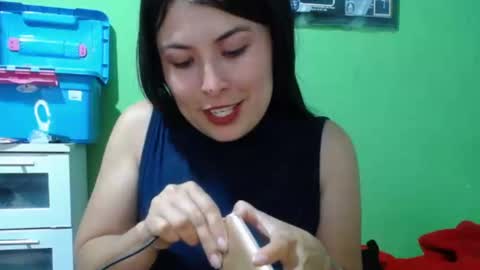 Snapshot of alexandrasaen chatting on January 4, 11:38 pm alexandrasaen online show from January 4, 11:38 pm