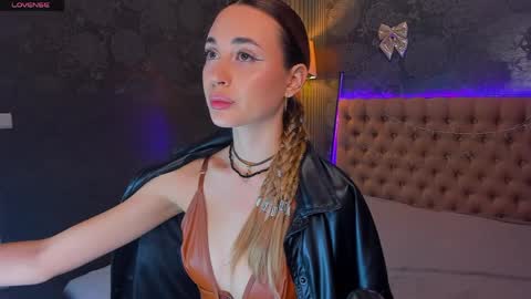 AlexaWilds online show from April 10, 12:33 pm