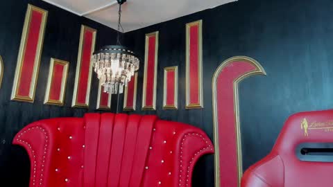 Alexiaa  Online 1430 to 2100 GMT-5 online show from February 4, 3:11 am