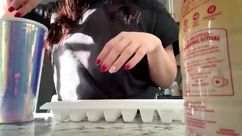 alexislove8 online show from January 11, 3:50 pm