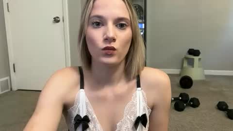 alexispaige06 online show from October 21, 3:49 pm