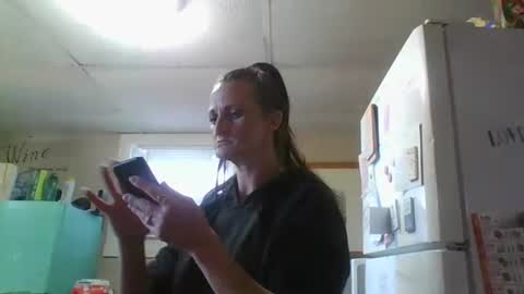 Snapshot of ali_tayler chatting on October 12, 3:36 pm ali_tayler online show from October 12, 3:36 pm