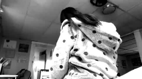 ali_tayler online show from December 1, 3:15 pm