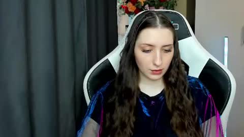Alice online show from June 29, 12:49 pm