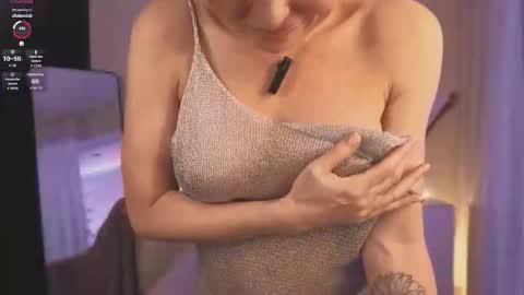 alice_eva online show from February 24, 1:10 pm