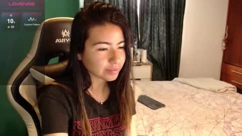 Alice online show from December 22, 6:11 pm