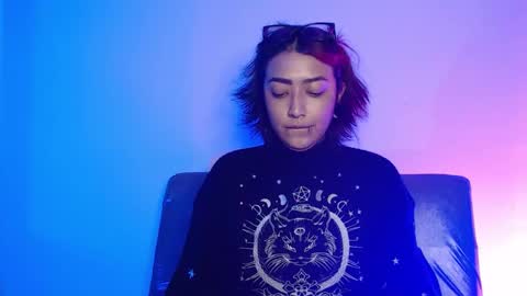      online show from March 14, 4:24 am