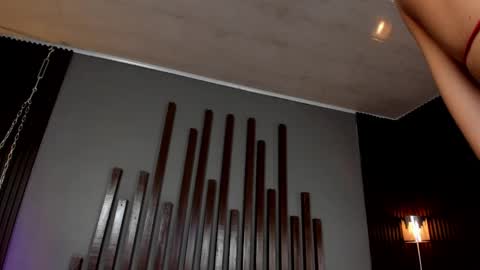 alice_rous21 online show from May 11, 4:04 pm