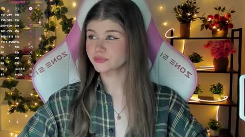 Alice online show from September 12, 6:48 pm